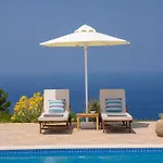 Avraam Sunset With Private Heated Pools