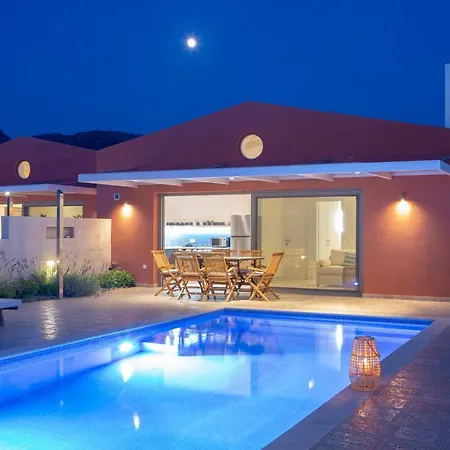 Avraam Sunset With Private Pools Villa