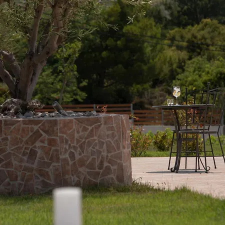 Avraam Sunset With Private Heated Pools