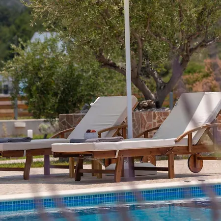 Villa Avraam Sunset With Private Pools