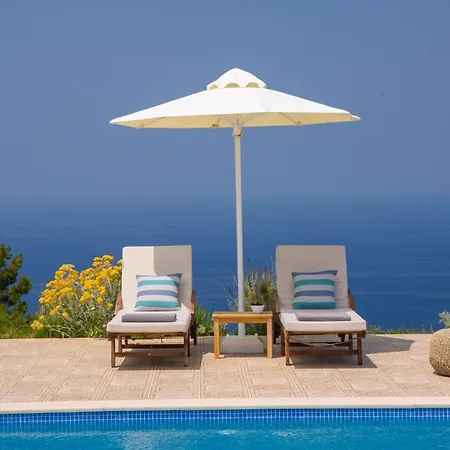 Avraam Sunset With Private Heated Pools