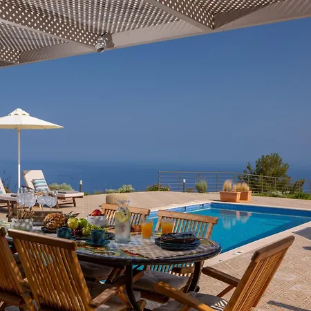 Avraam Sunset With Private Pools * Kalamítsi